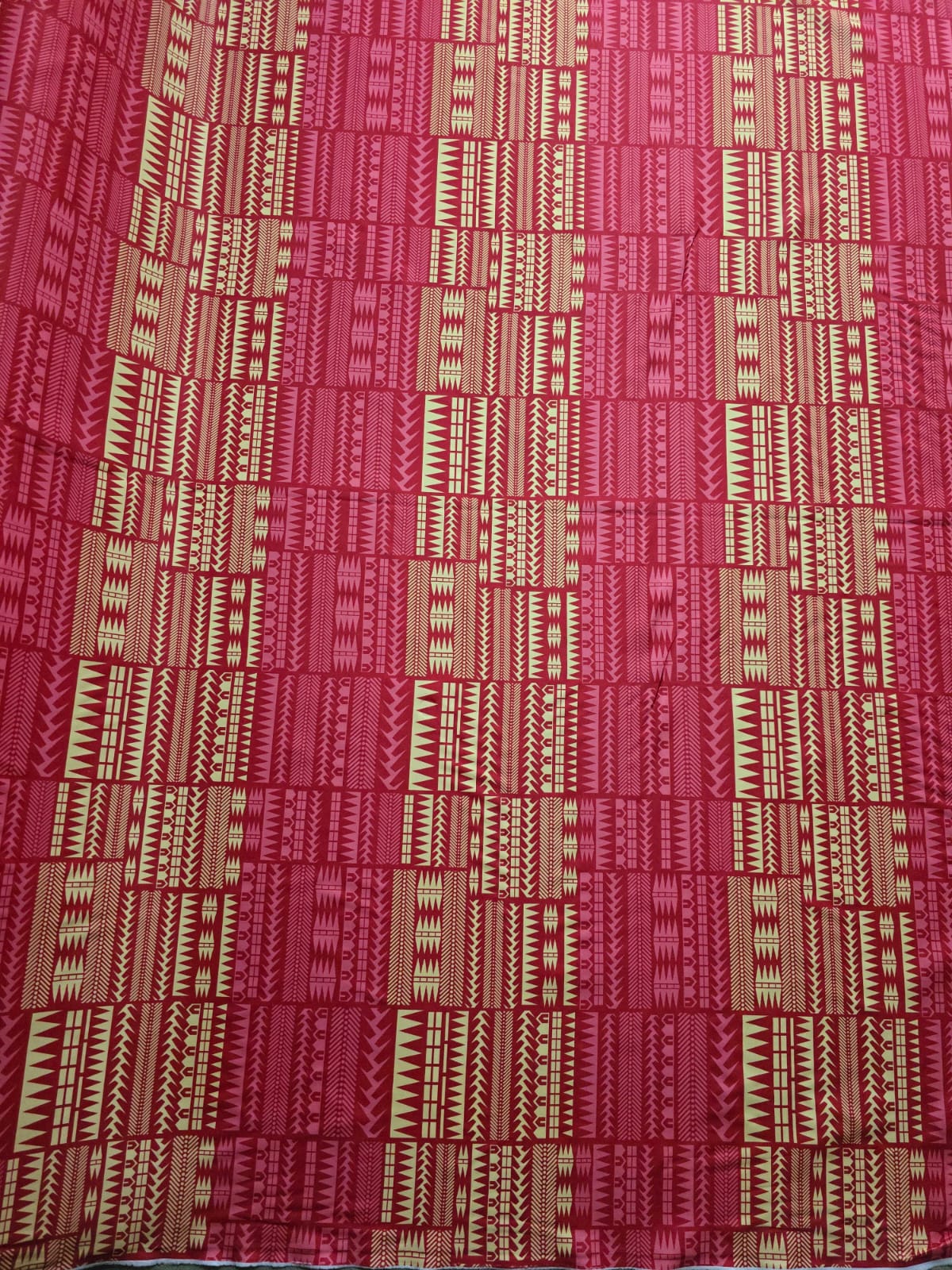 Polynesian Design #228 Yellow and Pink