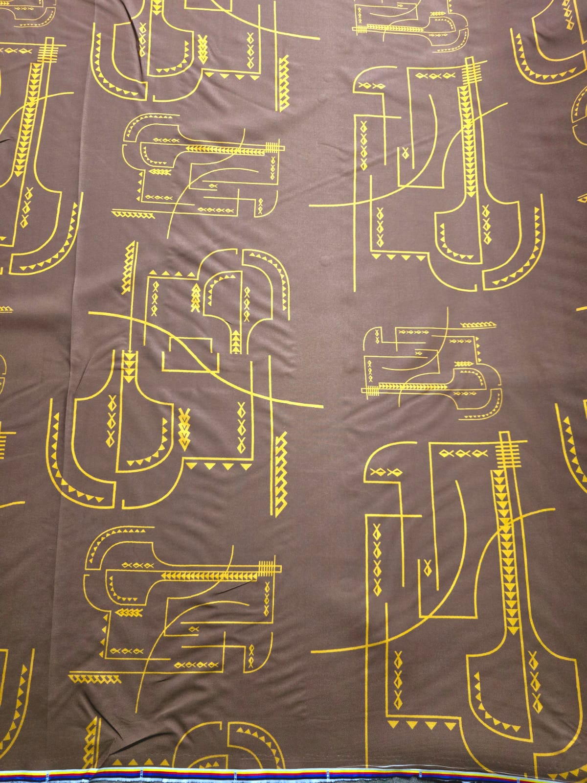 Polynesian Design #254 Brown and Yellow