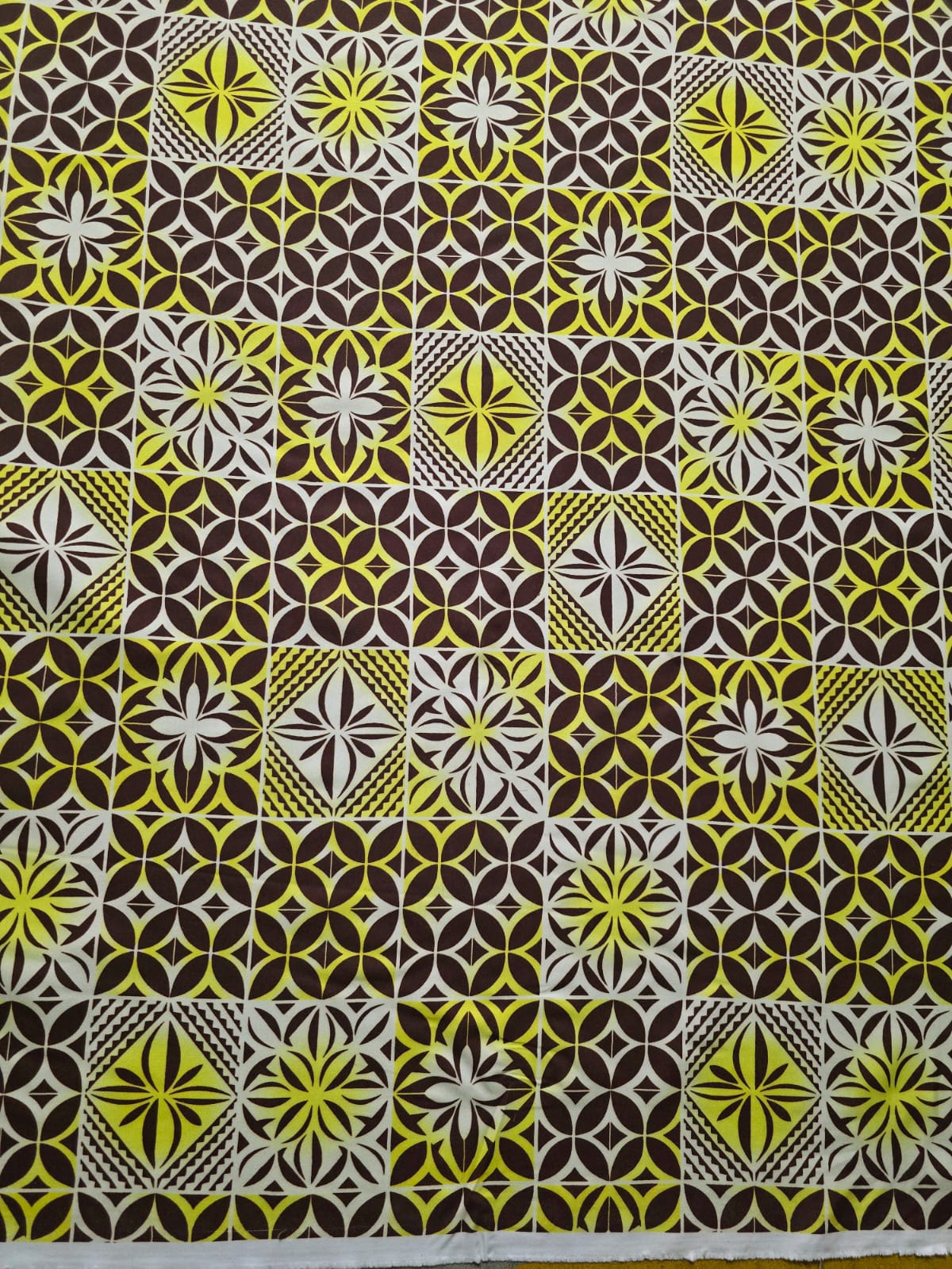 Polynesian Design #237 Yellow, Brown and White