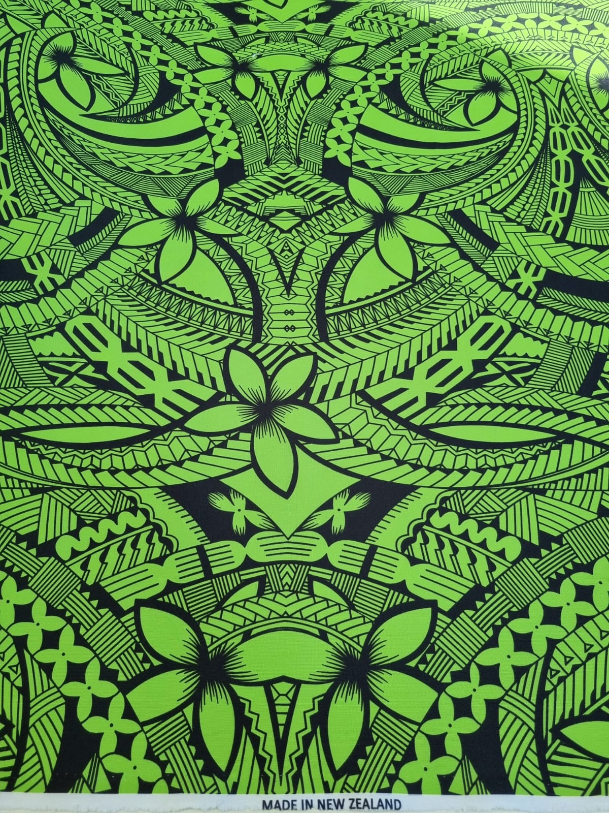 Polynesian Design #60 Green and Black